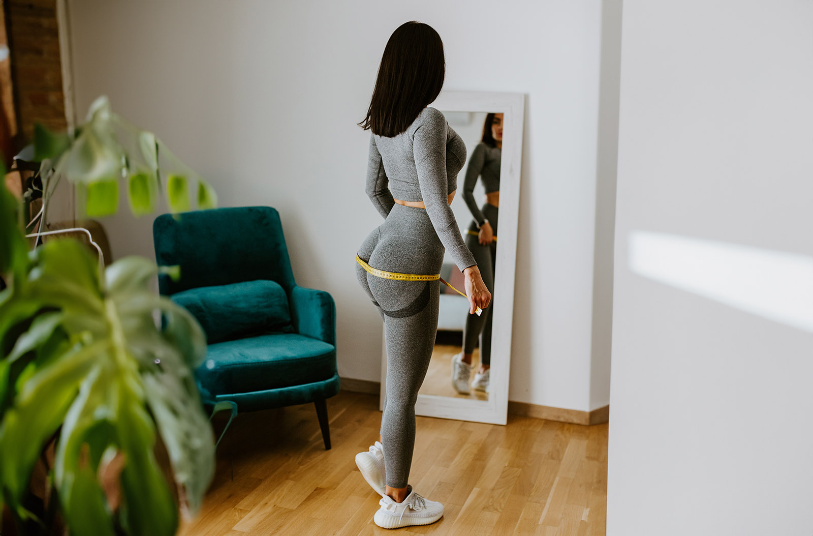Aumento de glúteos con prótesis en Valencia y Gandía. Gluteoplastia